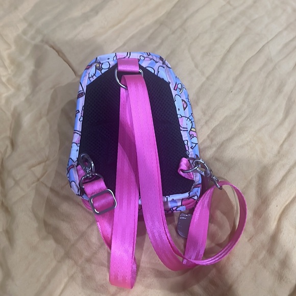 jujube x hello kittyđź’— - Picture 15 of 16